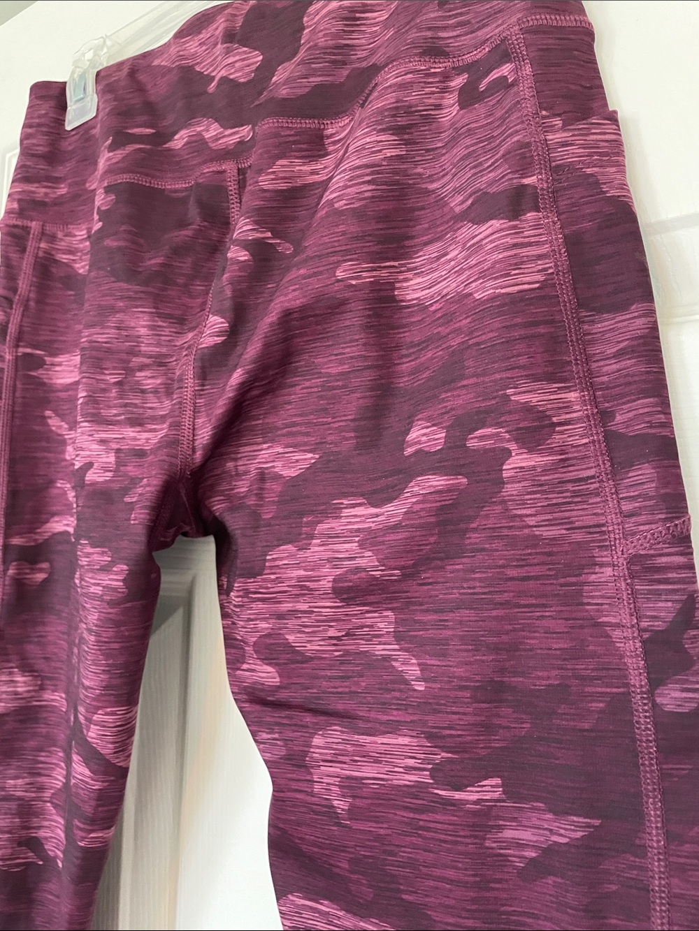 Avia High-Waist Burgundy Camo Leggings M - Picture 4 of 4